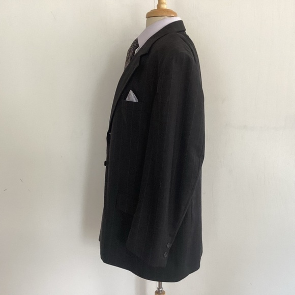 Vintage Brooks Brothers charcoal grey pinstripe 3 button wool suitcoat 44Reg EUC - Picture 5 of 13